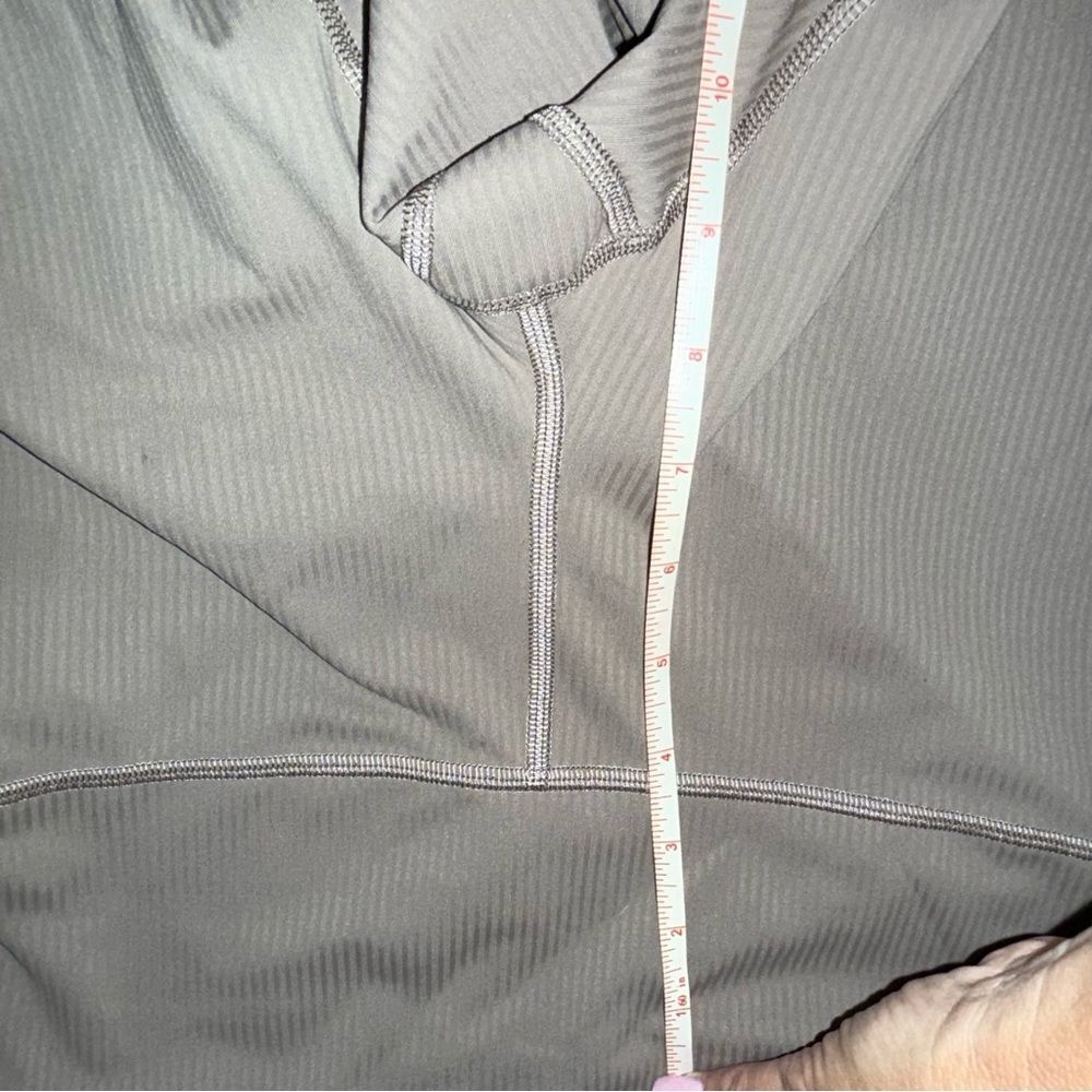 Nike White and Black Dri-FIT Hoodie